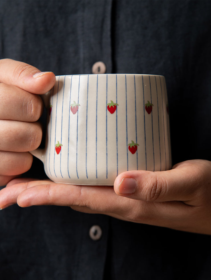 Strawberry Striped Ceramic Mug - 3.5 x 3 Inches