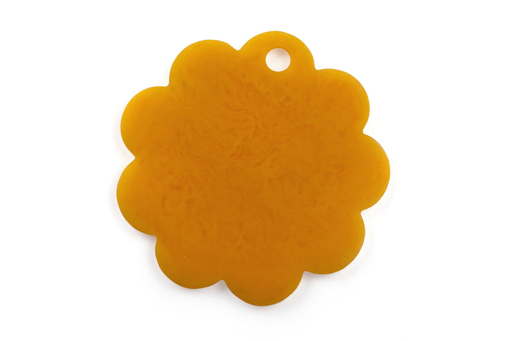 Scallop Resin Cheese Charcuterie Board, Mustard - 9 Inches