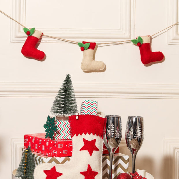 Stockings Felt Garland - 54 Inches