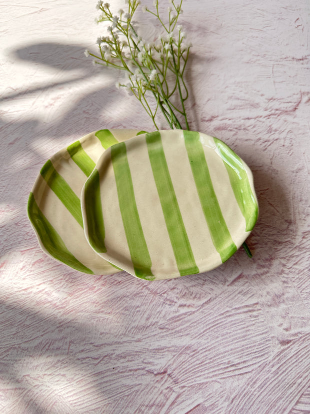 Ceramic Green stripe plate, 6.3x6.3 Inches