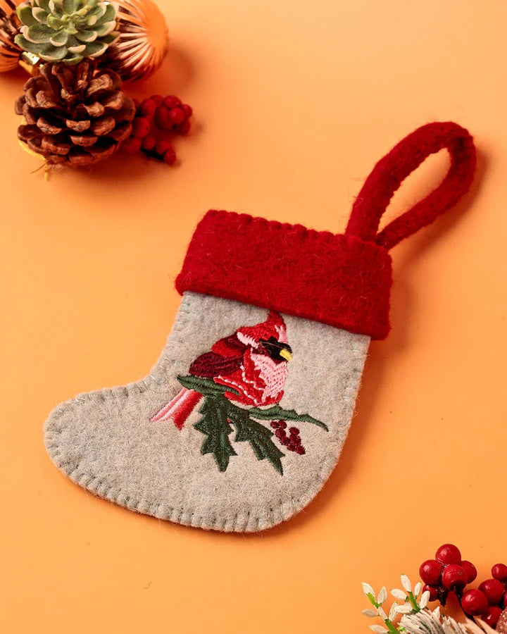 Red Robin Felt Stocking Xmas Ornament -  10 x 3  x 19 cms