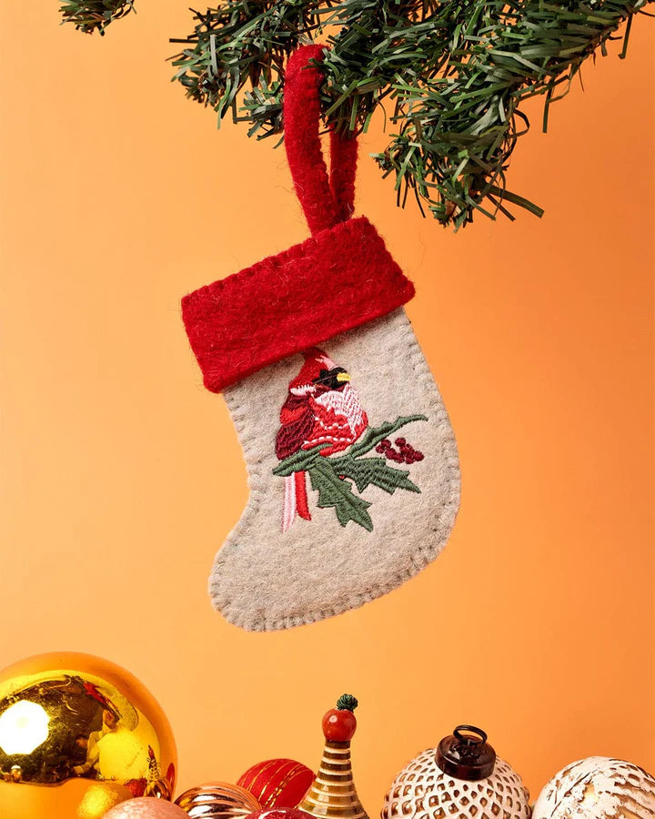 Red Robin Felt Stocking Xmas Ornament -  10 x 3  x 19 cms