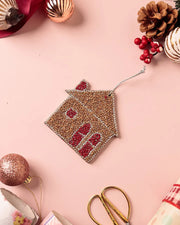 Hut Ornament - 8 x 1  x 17  cms
